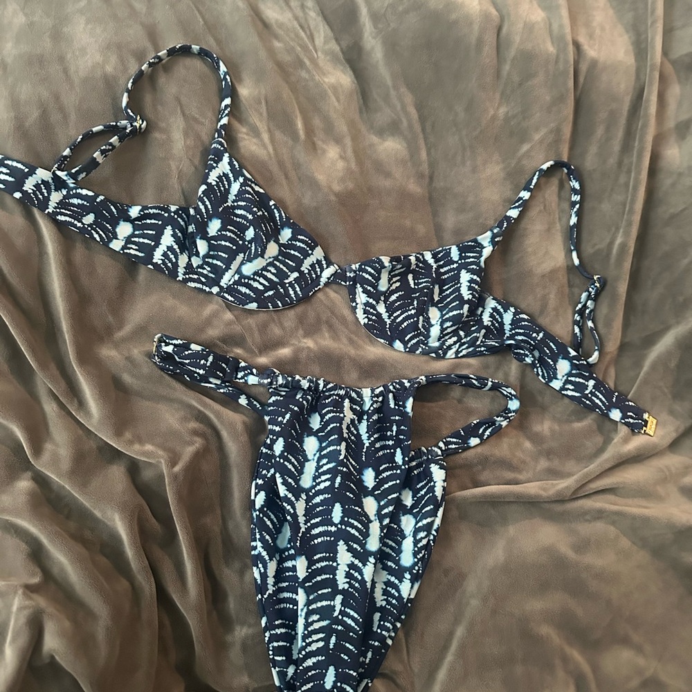 Skatie Azul Bikini set
